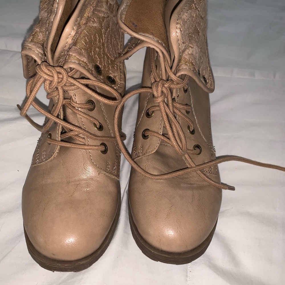 Boots! - Picture 3 of 3